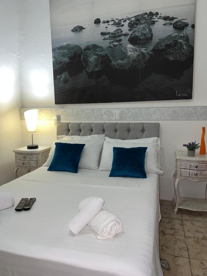Casa Blanca San Antonio Hostal Boutique Cali Esterno foto