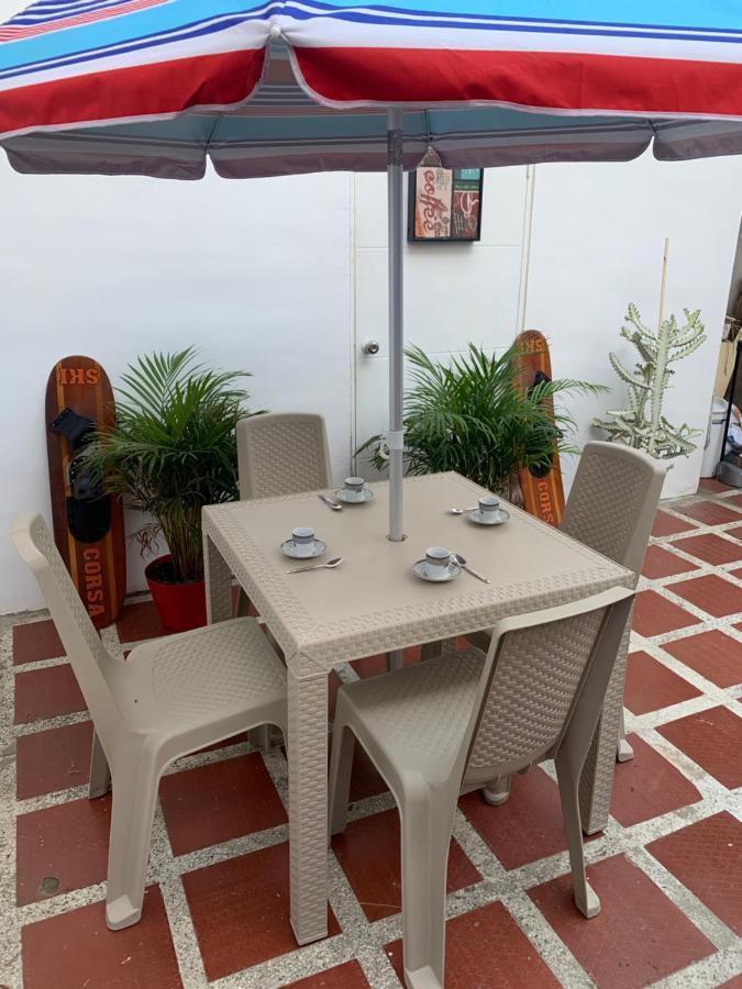 Casa Blanca San Antonio Hostal Boutique Cali Esterno foto