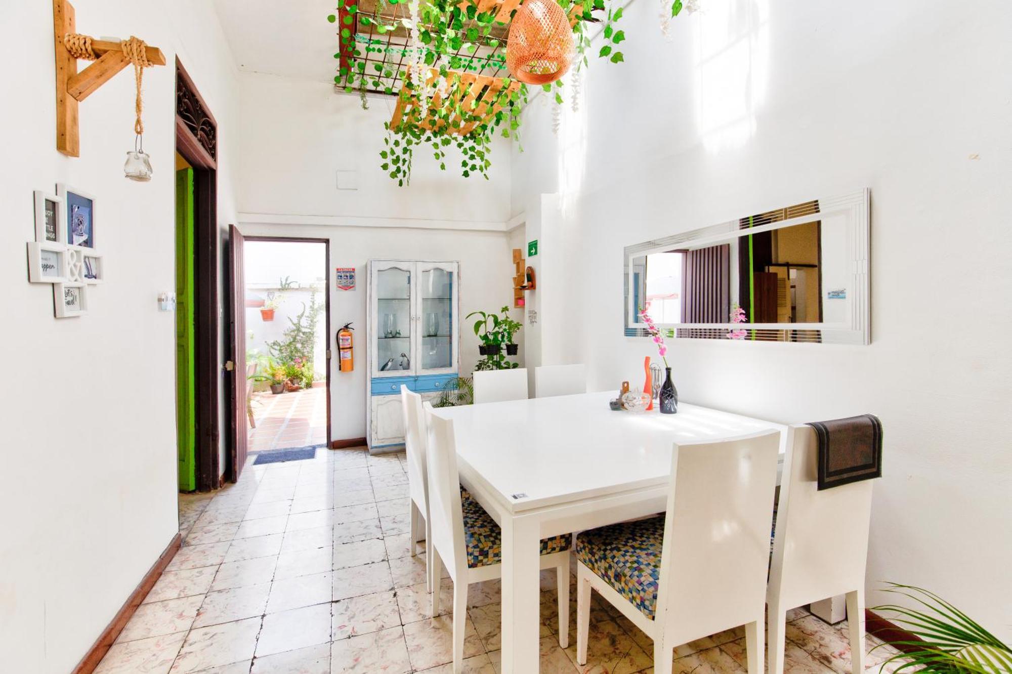Casa Blanca San Antonio Hostal Boutique Cali Esterno foto