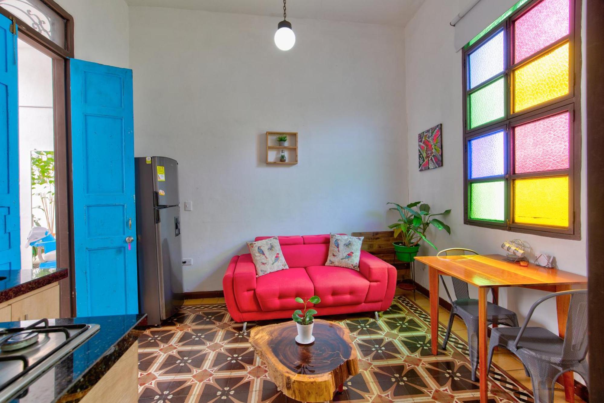 Casa Blanca San Antonio Hostal Boutique Cali Esterno foto